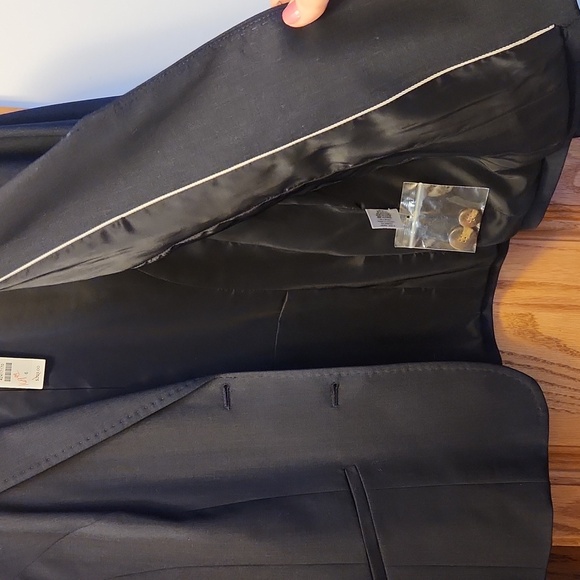 Talbots - Picture 7 of 7